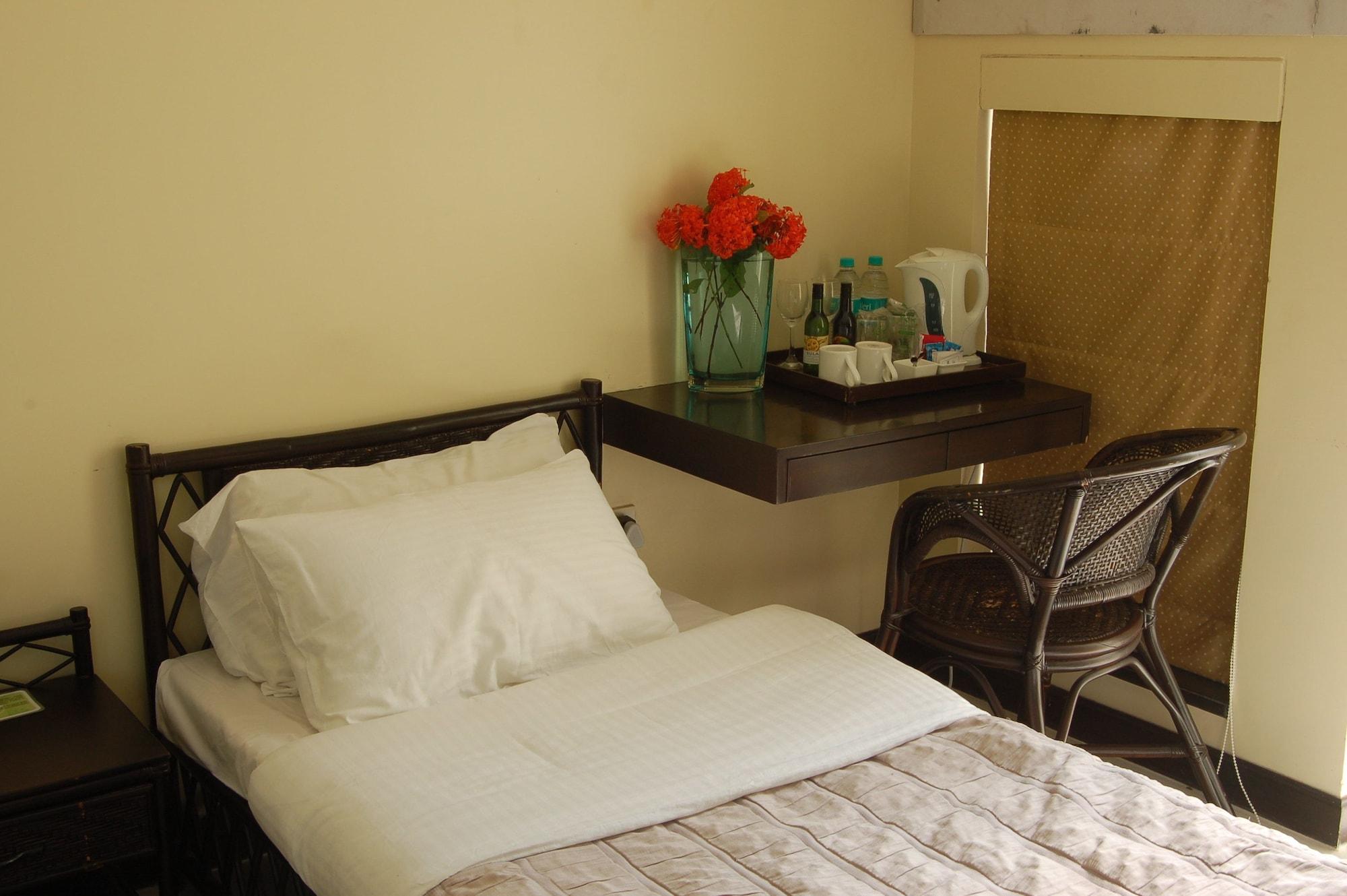 The Meadows Resort And Spa Aurangābād Extérieur photo