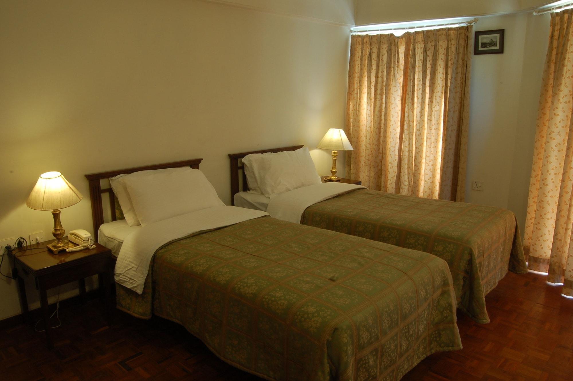 The Meadows Resort And Spa Aurangābād Extérieur photo