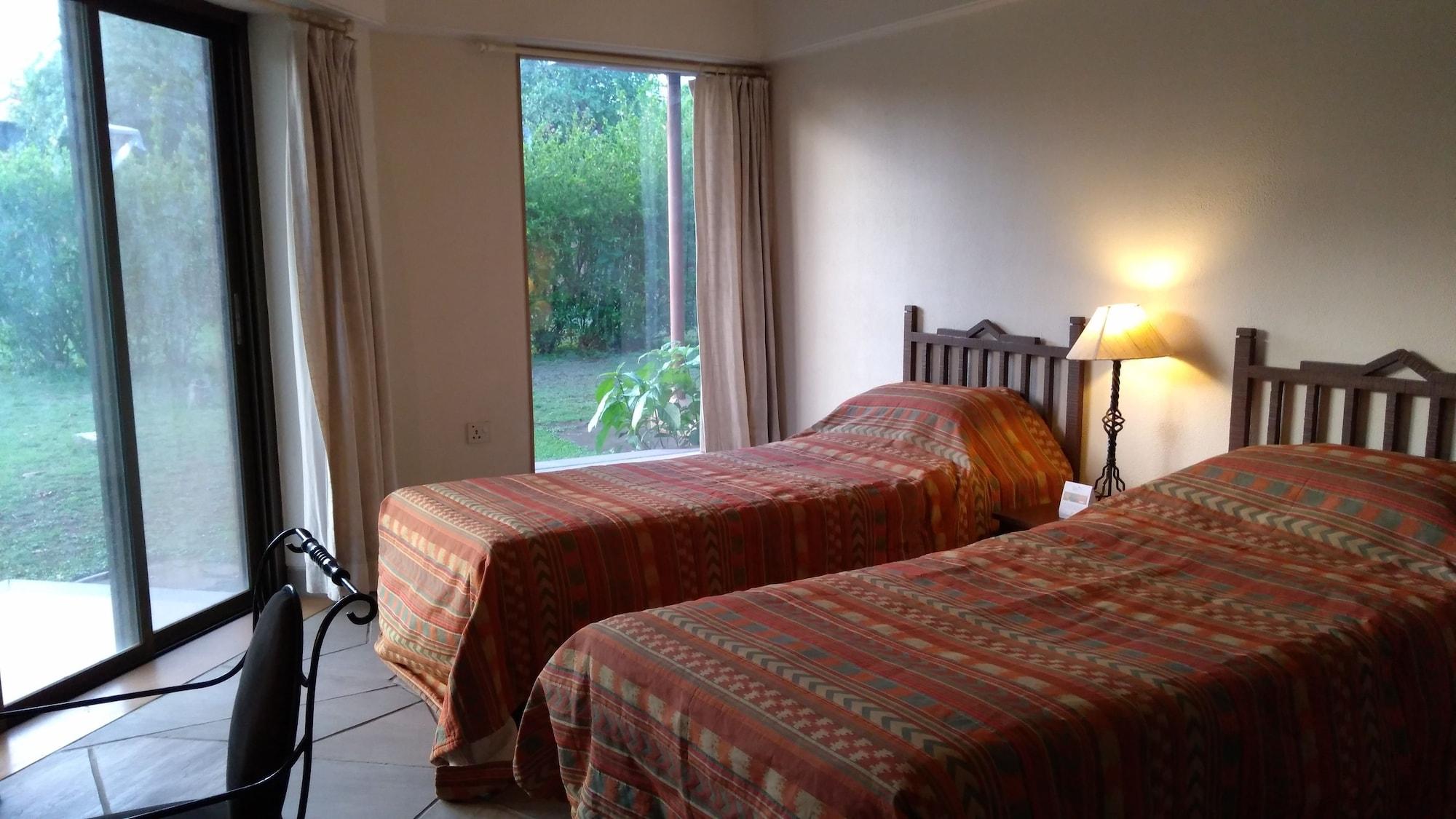 The Meadows Resort And Spa Aurangābād Extérieur photo