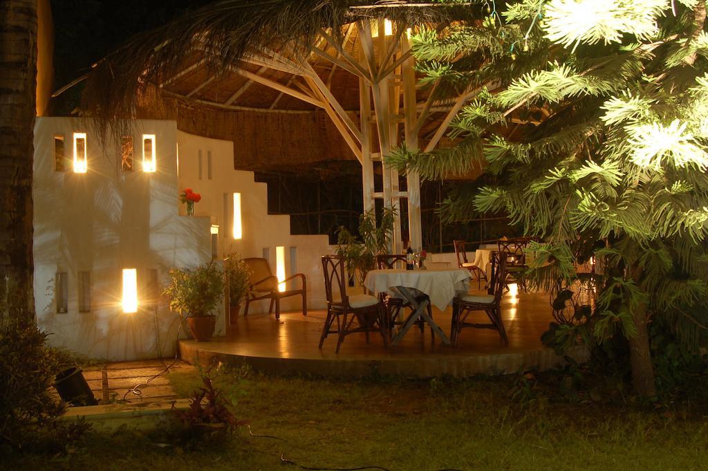 The Meadows Resort And Spa Aurangābād Extérieur photo